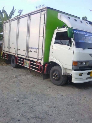 ขาย ฮีโน่ KM 117 รถยาว 5เมตร พร้อมตู้10