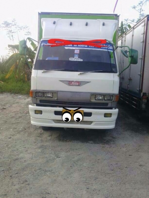 ขาย ฮีโน่ KM 117 รถยาว 5เมตร พร้อมตู้10