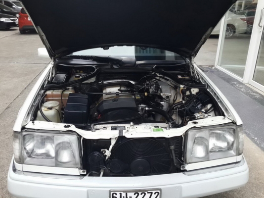 BENZ E200 มือเดียวออกห้าง รถเดิมๆ พวงมาลัยพาวเวอร์ เครื่อง+ช่วงล่างดี รถขับดีมาก สวยจัดๆ พร้อมใช้งานทันที จัดไฟแนนได้ ฟรีดาวน์ BENZ E200 มือเดียวออกห้าง รถเดิมๆ พวงมาลัยพาวเวอร์ เครื่อง+ช่วงล่างดี รถขับดีมาก สวยจัดๆ พร้อมใช้งานทันที จัดไฟแนนได้ ฟรีดาวน์