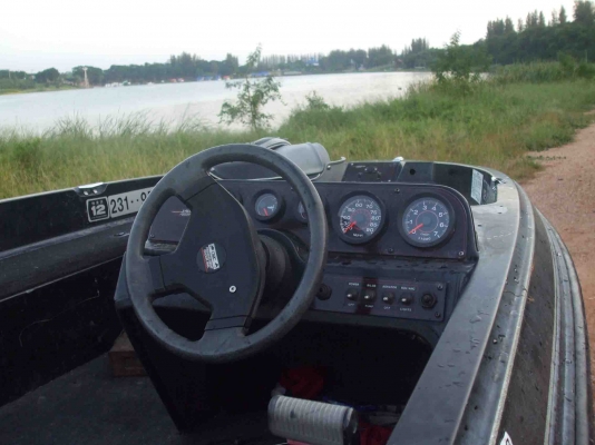 ขายเรือแบส ยาว17ฟุต ราคา พร้อม เทลเลอร์ ราคา 159,000