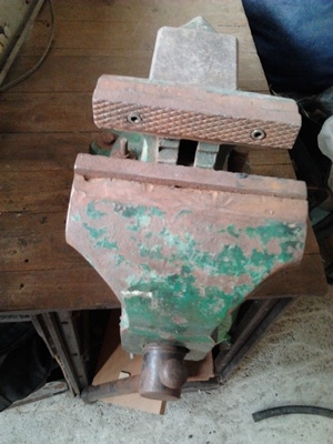 ขายปากกาจับชิ้นงาน ยี่ห้อ nicholson ขนาด 6 นิ้ว ประเทศ usa ขาย 3,800.-บาท