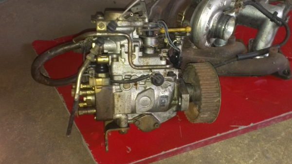 ตอนนี้เหลือแต่ปั้มกลไก ฝาสูงนะครับ ขอบคุณคุณสิทธิ์จากพัทลุงนะครับที่มาอุดหนุน ขายเทอร์โบเครื่อง4d56 รหัสTd04ยกชุดปั้มฝาสูงอินเตอร์