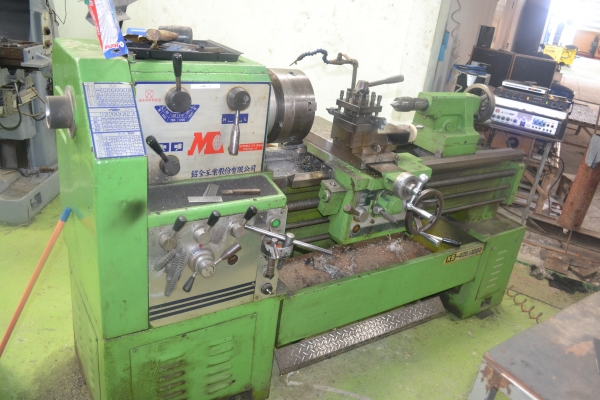 ขายเครื่องกลึง ไต้หวัน6 ฟุต