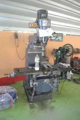 เครื่องมิลลิ่งไต้หวัน m3