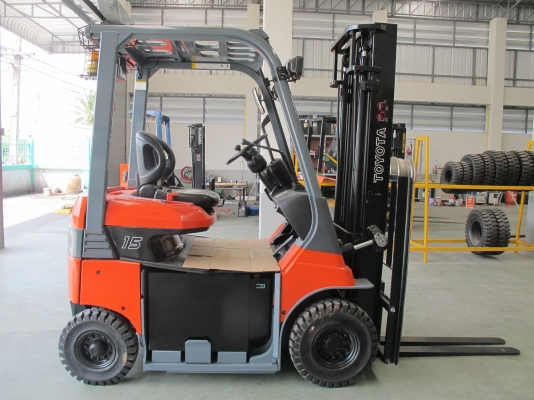 ขายรถฟอคลิฟท์ไฟฟ้า TOYOTA 7FB15 สภาพใหม่ ขายรถฟอคลิฟท์ไฟฟ้า TOYOTA 7FB15 สภาพใหม่