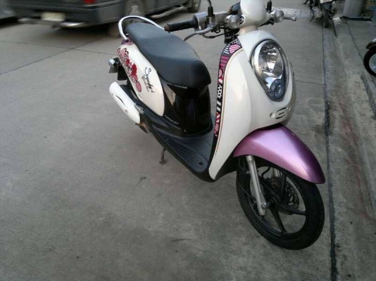 Scoopy ปี53 หัวฉีด เดิมๆ ล้อแม็ค 18000 บาท