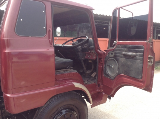 รถแท็งค์น้ำ HINO 6 ล้อ KL340 รถแท็งค์น้ำ HINO 6 ล้อ KL340