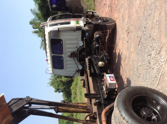 HINO สิบล้อ 2 เพลาดัมพ์ HINO สิบล้อ 2 เพลาดัมพ์