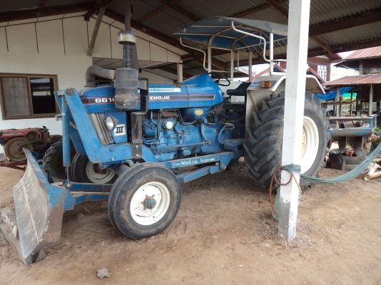 ขาย395000บาท รถไถฟอร์ด6610สภาพสวยเดิมๆทั้งคัน รถใช้งานมาน้อยคับ