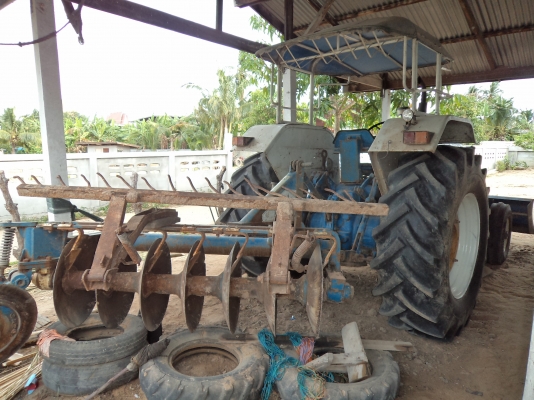 ขาย395000บาท รถไถฟอร์ด6610สภาพสวยเดิมๆทั้งคัน รถใช้งานมาน้อยคับ