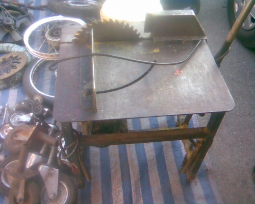 แท่นตัดอะลูมเนียมมอเตอร์ 2 แรง