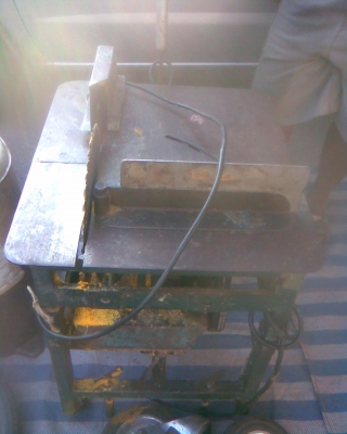 แท่นตัดอะลูมเนียมมอเตอร์ 2 แรง