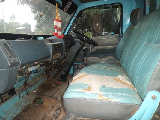 ขาย195000บาท รถ6ล้อNKRเครื่อง110แรงม้า ราคาถูกๆสภาพดีพร้อมใช้(ไม่มีเล่ม)