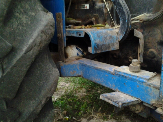 ขายแทรกเตอร์ฟอร์ด 6610  AT สวยๆแน่นครับ