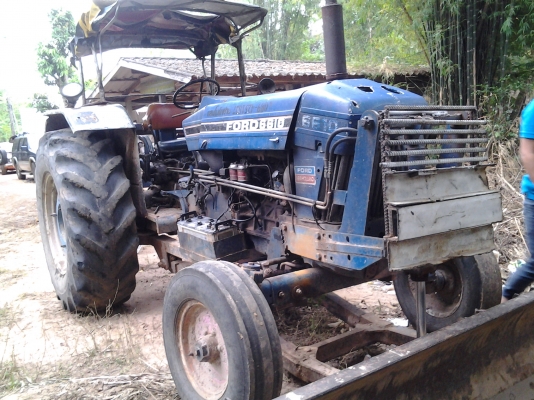 ขายรถแทรกเตอร์ฟอร์ด 6610