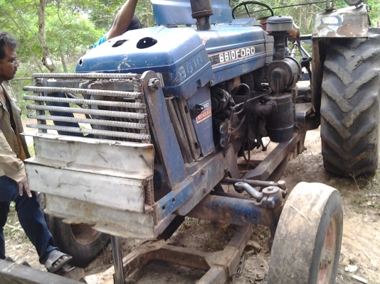 ขายรถแทรกเตอร์ฟอร์ด 6610