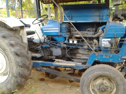 ขายแทรกเตอร์ฟอร์ด 6600 เครื่อง  T5