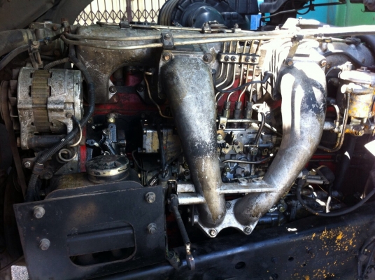 ขายรถ สิบล้อเครื่องแรงพร้องลากหางสามเพลา