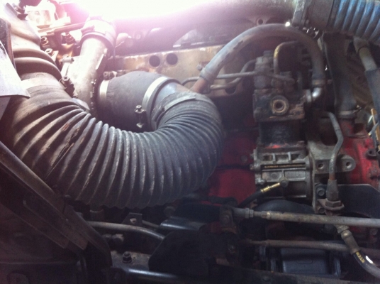 ขายรถ สิบล้อเครื่องแรงพร้องลากหางสามเพลา