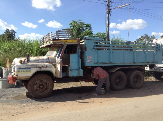 ขาย 10 ล้อหัวยาว 2 เพลาดั้ม สภาพพร้อมใช้งาน เครื่อง 6BF1 175 แรงม้า คัสซีสวยตลอดเส้น ช่วงล่างเดิม พวงมาลัยพาวเวอร์ สโลว์กลาง ยางเต็ม ทะเบียนพร้อมโอน