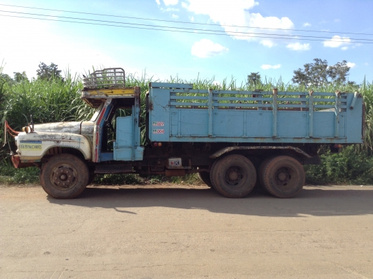 ขาย 10 ล้อหัวยาว 2 เพลาดั้ม สภาพพร้อมใช้งาน เครื่อง 6BF1 175 แรงม้า คัสซีสวยตลอดเส้น ช่วงล่างเดิม พวงมาลัยพาวเวอร์ สโลว์กลาง ยางเต็ม ทะเบียนพร้อมโอน