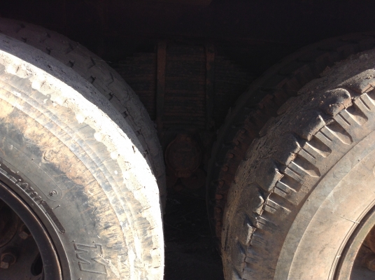 ขาย 10 ล้อหัวยาว 2 เพลาดั้ม สภาพพร้อมใช้งาน เครื่อง 6BF1 175 แรงม้า คัสซีสวยตลอดเส้น ช่วงล่างเดิม พวงมาลัยพาวเวอร์ สโลว์กลาง ยางเต็ม ทะเบียนพร้อมโอน