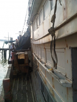 ขายเรือลากเดี่ยว
