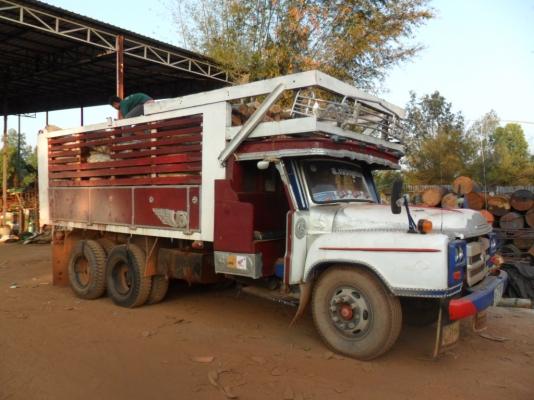 ขาย 10 ล้อ หัวยาว ดั๊ม สองเพลา เพาเวอร์ สโลอินเตอร์ คัสซีสวยใหญ่ ทะเบียนพร้อมโอน