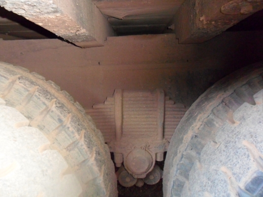 ขาย 10 ล้อ หัวยาว พวงมาลัยเพาเวอร์ เครื่องEH700 เพลาเดียว