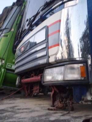 แชสซี HINO ZM 500 รถโม่ ใบอินวอย+ หัวเก๋ง HINO PROFIA     .