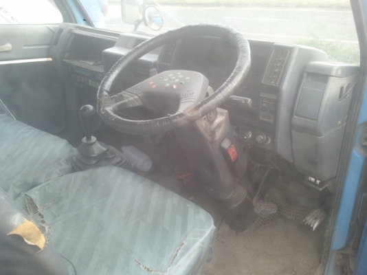 ขาย NKR 58L หกล้อเล็ก เครื่อง 4BE1  110 แรง เครื่องดี แชชซีสวย รถพร้อมใช้