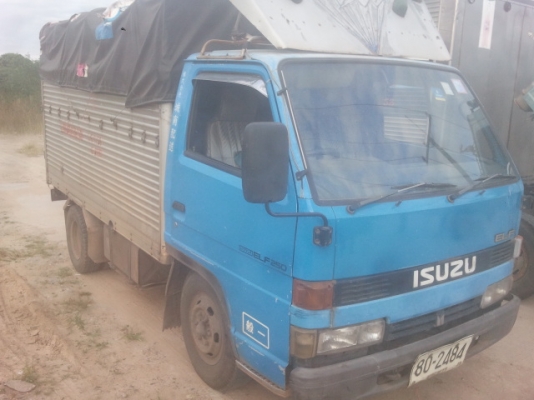 ขาย NKR 58L หกล้อเล็ก เครื่อง 4BE1  110 แรง เครื่องดี แชชซีสวย รถพร้อมใช้