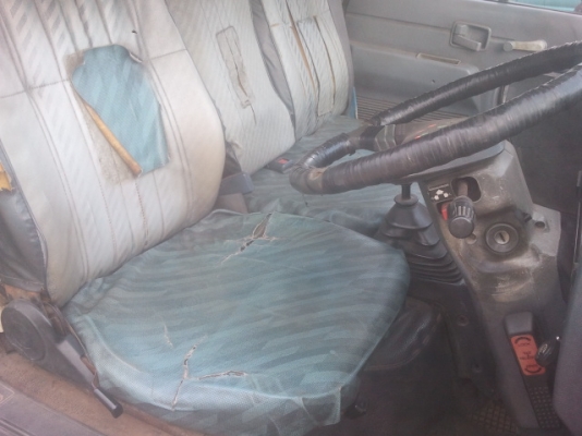 ขาย NKR 58L หกล้อเล็ก เครื่อง 4BE1  110 แรง เครื่องดี แชชซีสวย รถพร้อมใช้