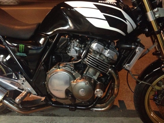 ขายcb400 ปี 93 สำเนาทะเบียน 56000