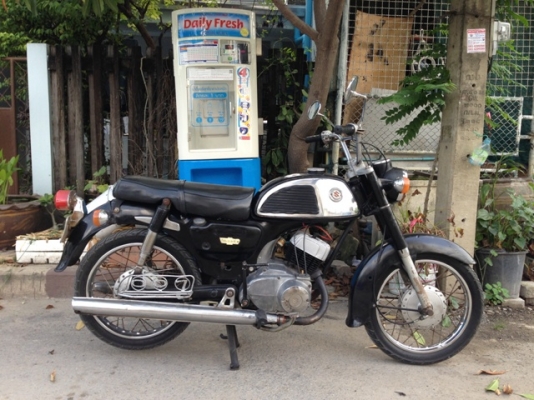 *** Suzuki K125 Mark2 สภาพพร้อมใช้งาน ทะเบียนโอน ลดได้จ้ะ ***