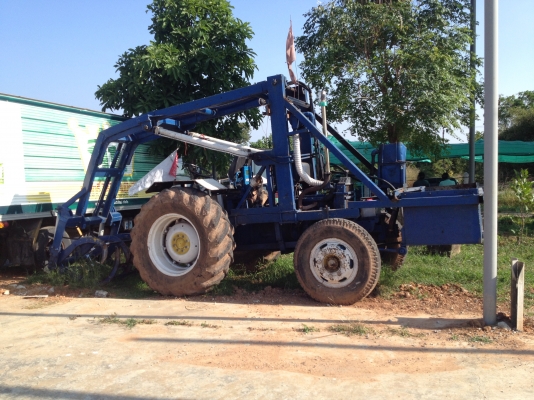 ขายรถคีบอ้อยแมสสี่175 พร้อมใช้