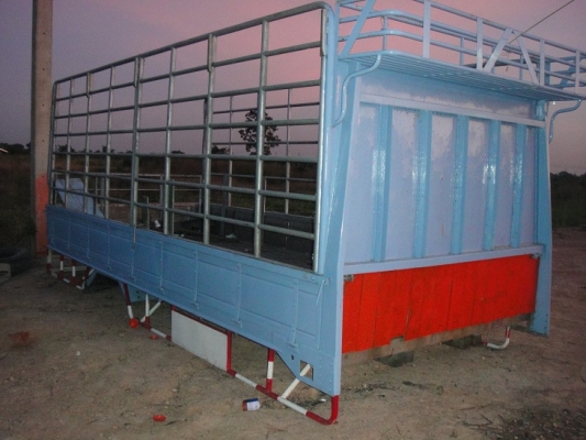 ขายกระบะคาร์โก้ คอกแป๊ป ของ ISUZU NPR ยาว 5 เมตร.