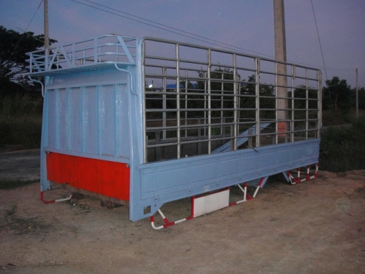 ขายกระบะคาร์โก้ คอกแป๊ป ของ ISUZU NPR ยาว 5 เมตร.