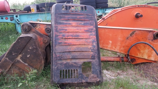 ขายด่วน ฝากระโปง+บอดี้รอบคันแผ่นพื้นทั้งหมด