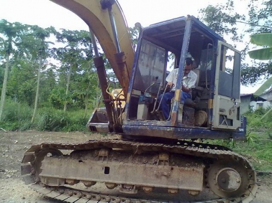 PC120-3 ขาดฝากระโปรง อย่างอื่นได้....ช่วงล่างสวย เอวแน่น PC120-3 ขาดฝากระโปรง อย่างอื่นได้....ช่วงล่างสวย เอวแน่น