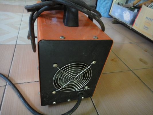 เครื่องเชื่อมไฟฟ้า 250A. เครื่องเชื่อมไฟฟ้า 250A.