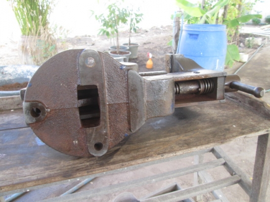 ปากกา ERON 125m.m. ปากกา ERON 125m.m.