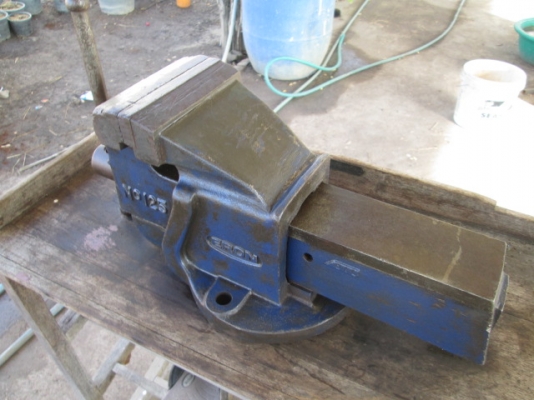 ปากกา ERON 125m.m. ปากกา ERON 125m.m.