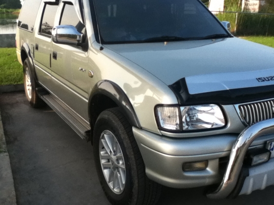 ขายอีซูซุดราก้อนอาย2800c.cแวน5ประตู