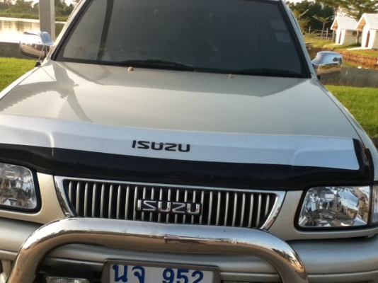 ขายอีซูซุดราก้อนอาย2800c.cแวน5ประตู