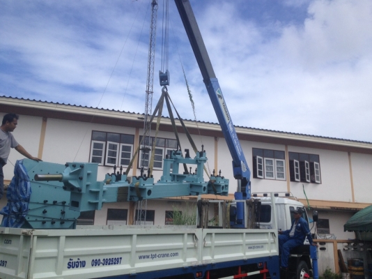 หจก.T.P.T.CRANE รถเฮี๊ยบรับจ้าง/ให้เช่า ชลบุรี มีรถบรรทุก6-10ล้อ ติดเครน3-5ตัน โทร.090-392-5297 , 081-709-3808 หจก.T.P.T.CRANE รถเฮี๊ยบรับจ้าง/ให้เช่า ชลบุรี มีรถบรรทุก6-10ล้อ ติดเครน3-5ตัน โทร.090-392-5297 , 081-709-3808