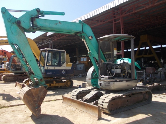 ขายรถแม็คโคร KOBELCO 50UR -2 ขายรถแม็คโคร KOBELCO 50UR -2