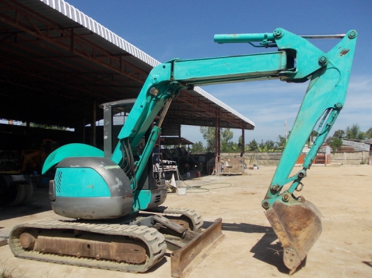 ขายรถแม็คโคร KOBELCO 50UR -2 ขายรถแม็คโคร KOBELCO 50UR -2