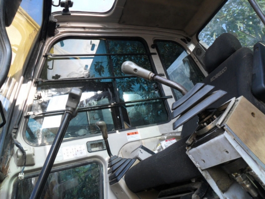 Kobelco SK200_Mark_3 SN:17xxx  เก่านอก เอกสารเล่ม ไฟฟ้าครบ ใบ 60\%