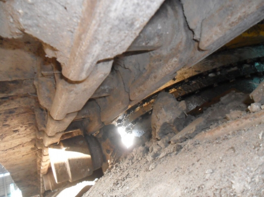 Kobelco SK200_Mark_3 SN:17xxx  เก่านอก เอกสารเล่ม ไฟฟ้าครบ ใบ 60\%